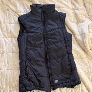 Port Authority Black Puffer Vest